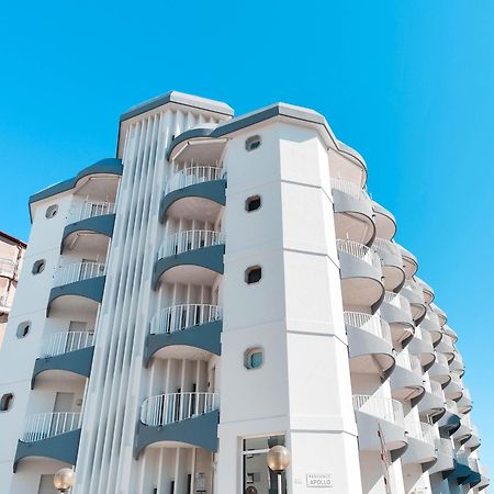 Apollo Fronte Mare Apartment ลิโดดิเยโซโล ภายนอก รูปภาพ