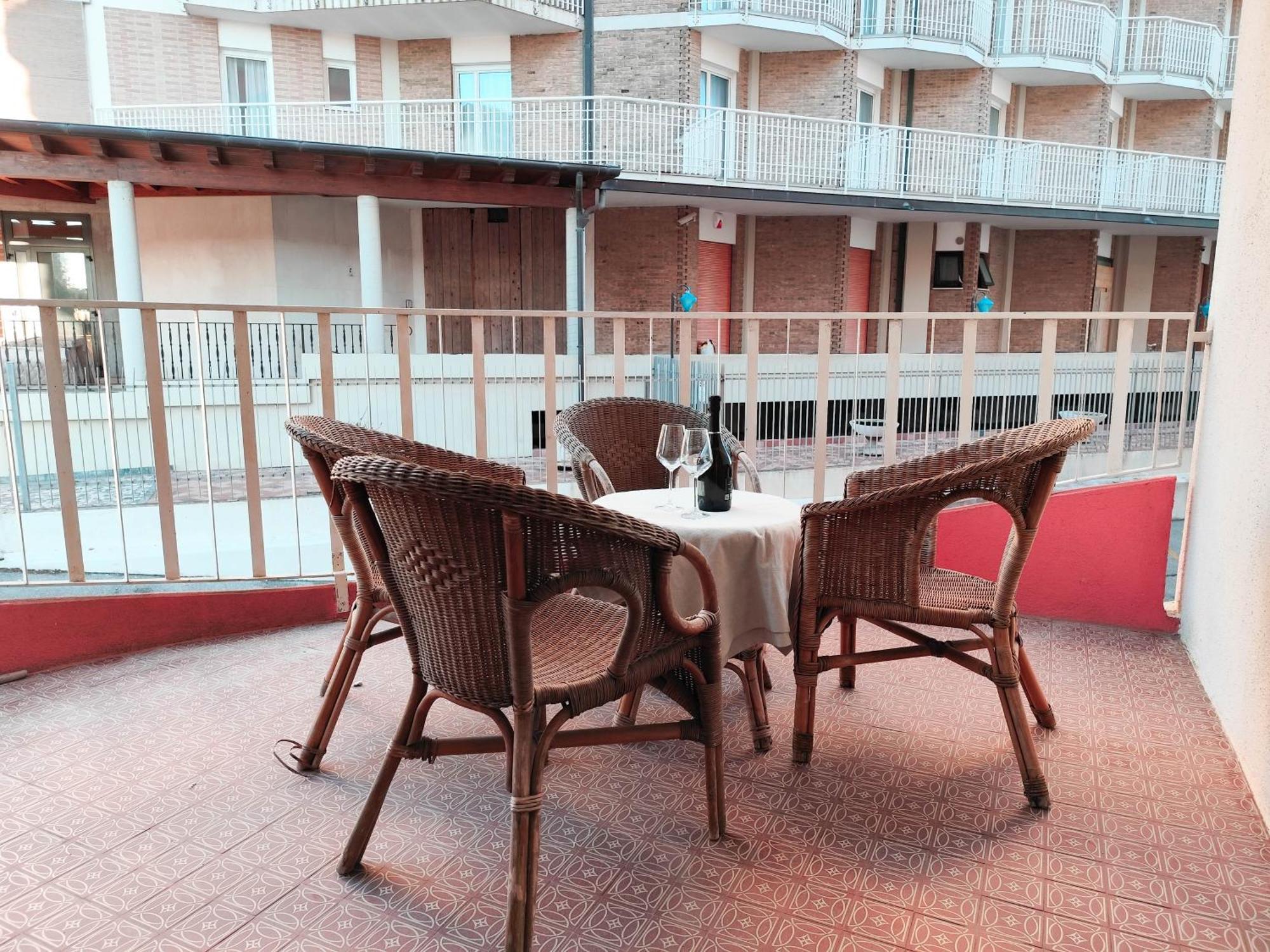 Apollo Fronte Mare Apartment ลิโดดิเยโซโล ภายนอก รูปภาพ